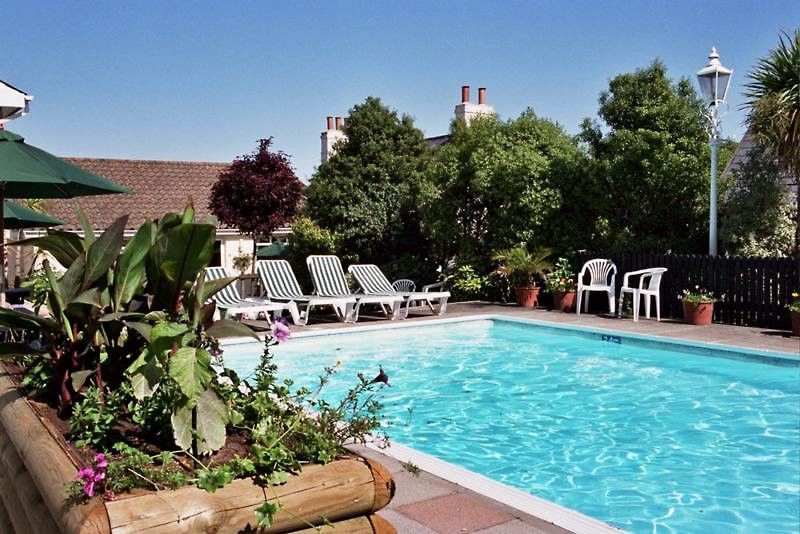 The Uplands Apartments Saint Helier ภายนอก รูปภาพ